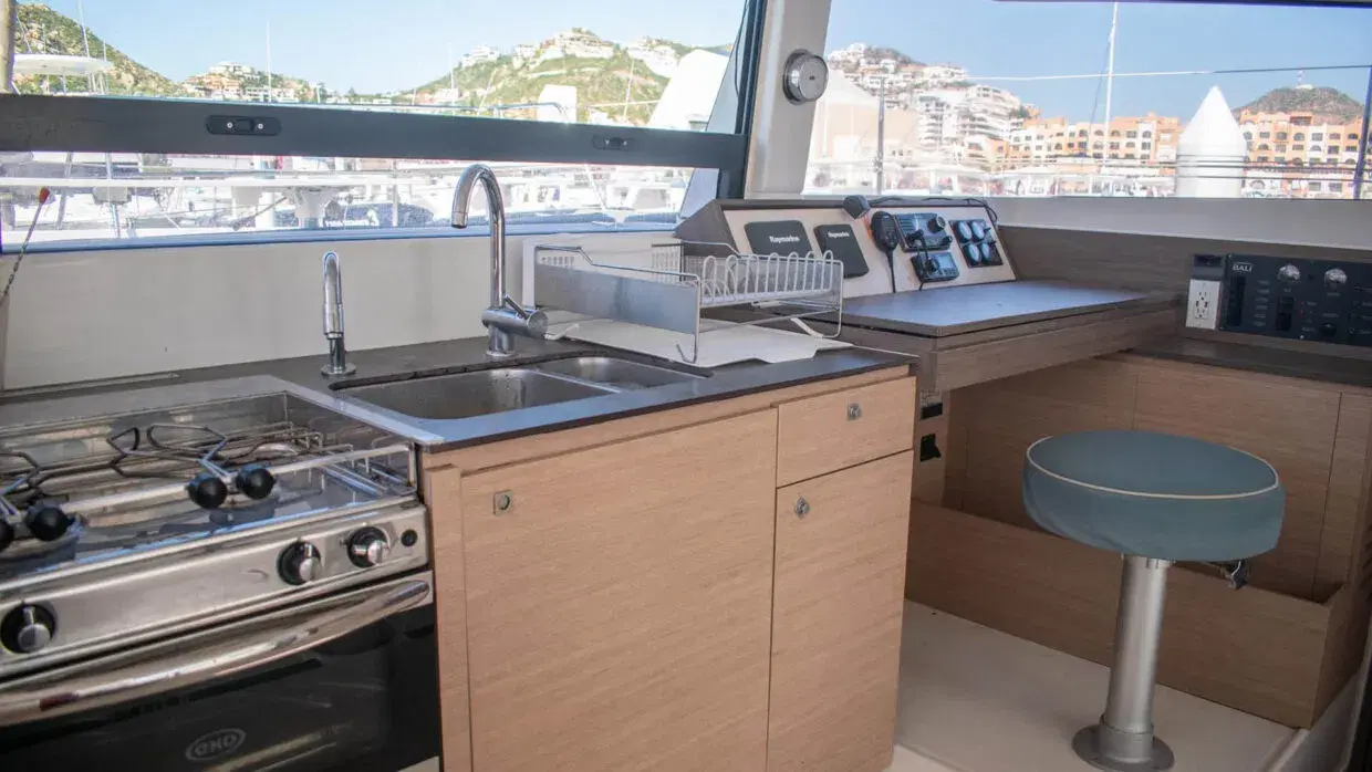 Sun Cat Private Charter